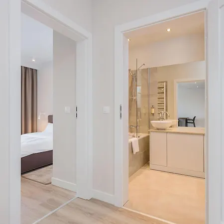 Platinum Mokotów Apartamento *